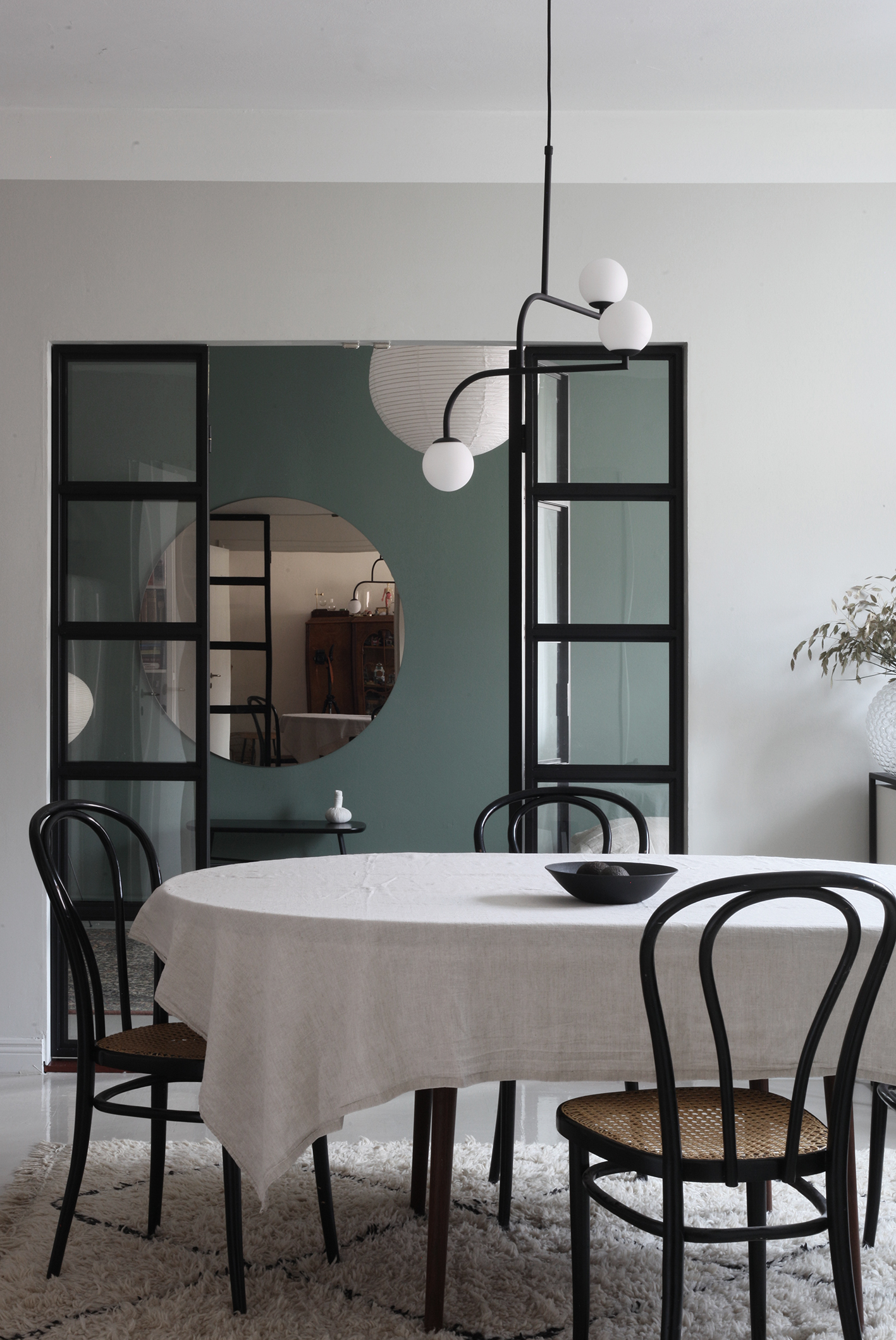 glassdoors_susannavento_low