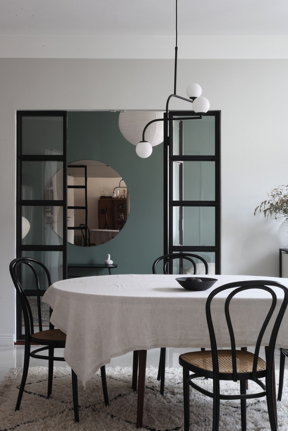 glassdoors_susannavento_low