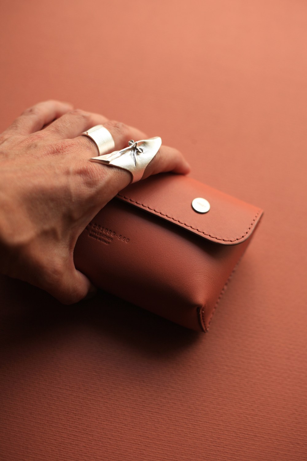 lapponia_hopeasormukset1_low